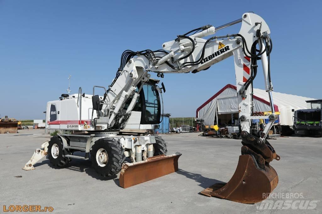 Liebherr A 914 Bagri na kolesih