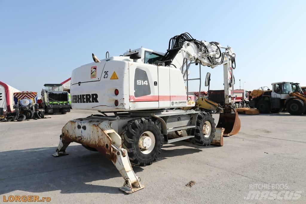 Liebherr A 914 Bagri na kolesih