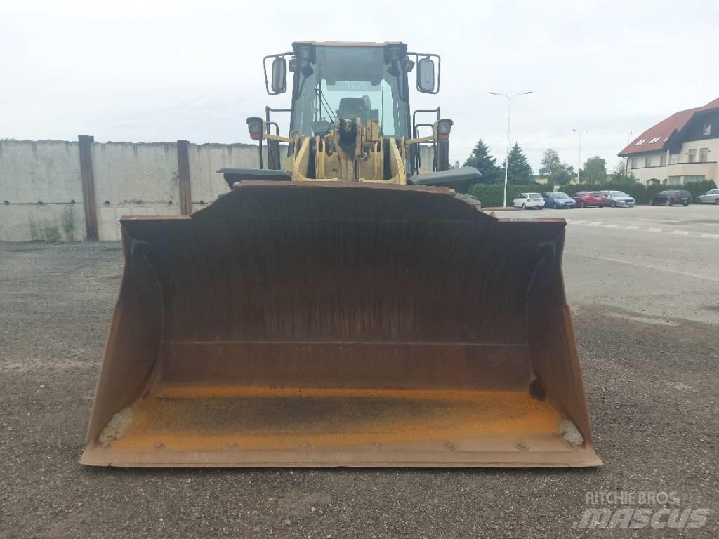 CAT 950G Kolesni nakladalci