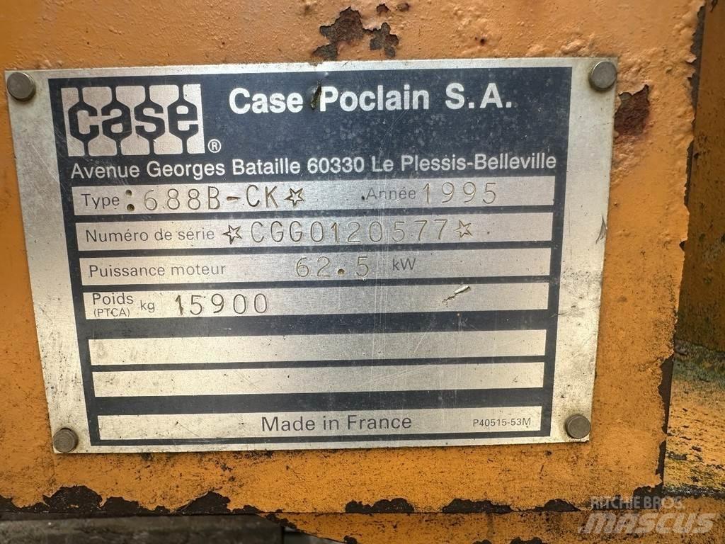 CASE 688 B 16 ton Bagri goseničarji