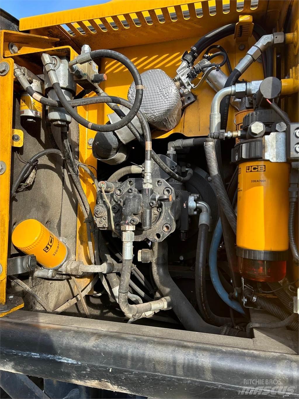 JCB JS175WMT4F Bagri na kolesih