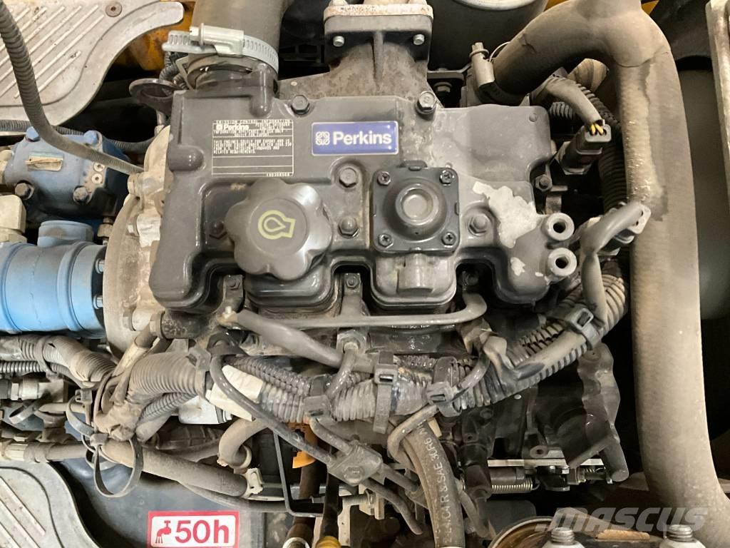 JCB 8008 Mini bagri <7t