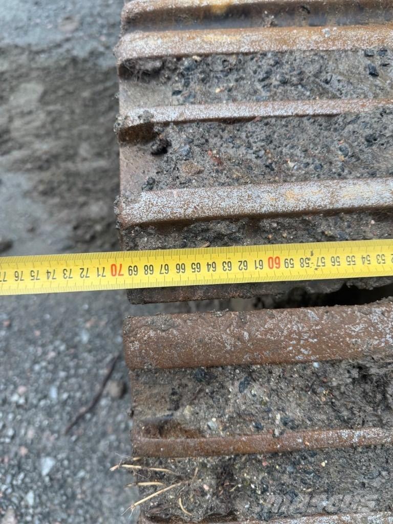 Hitachi ZX 225 USR-3 Bagri goseničarji