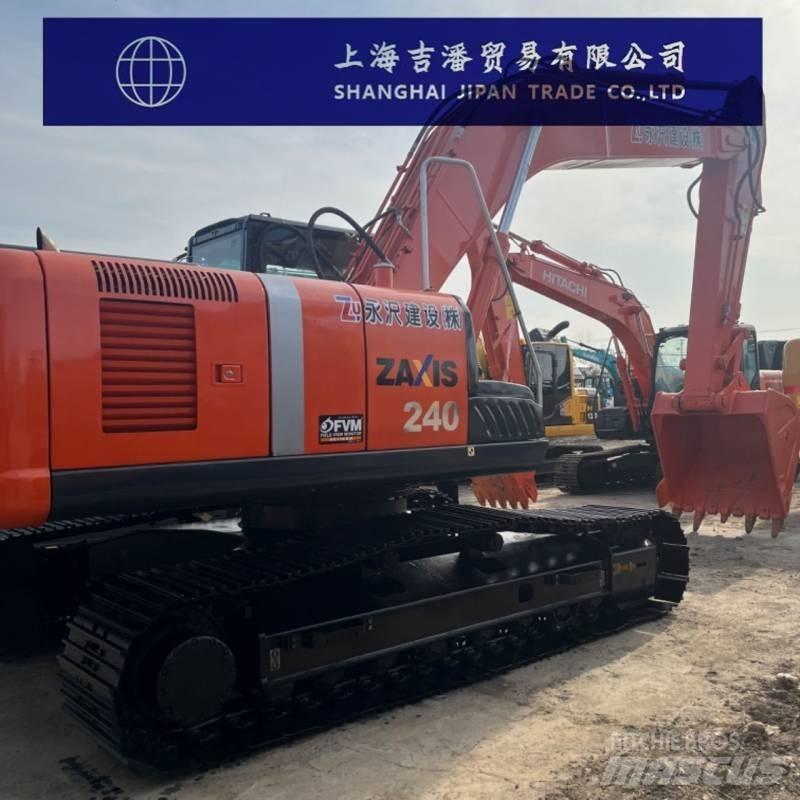 Hitachi ZX 240 Bagri goseničarji