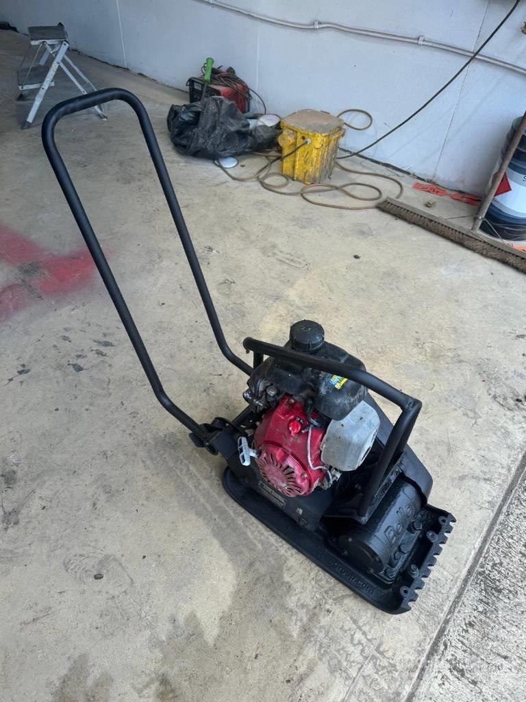 Belle LC3251 Vibro plošče