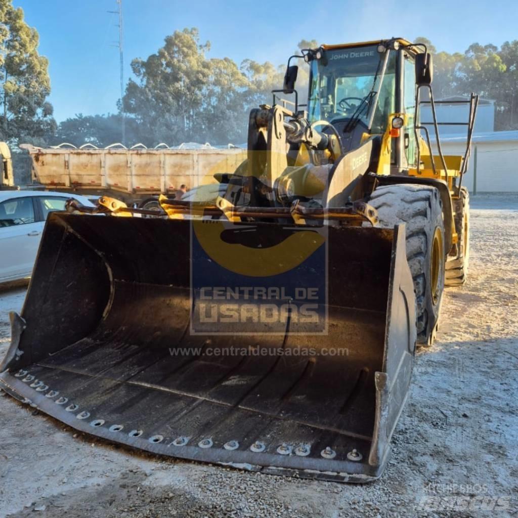 John Deere 724 K Kolesni nakladalci