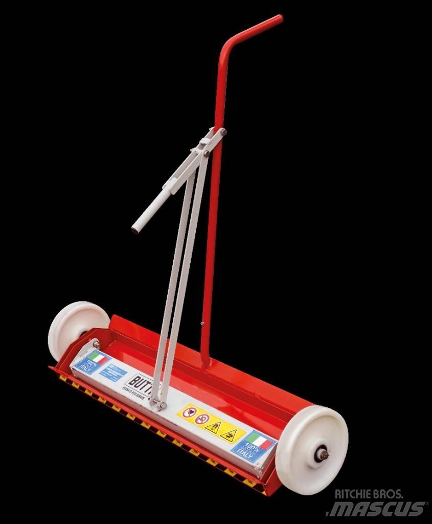 Butti Magnetic Broom Centri za ravnanje z odpadki