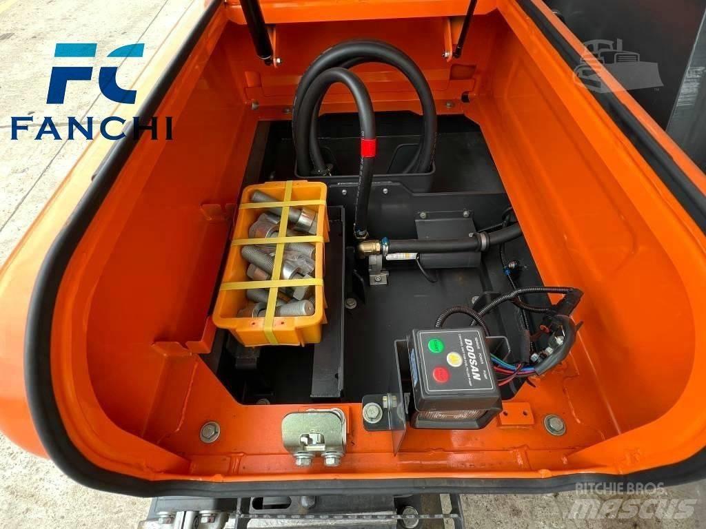 Doosan DX 530 LC-5 Bagri goseničarji