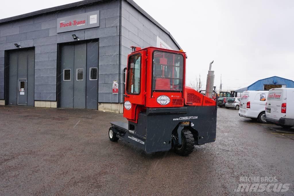 Combilift C4000 4-Smerni viličarji