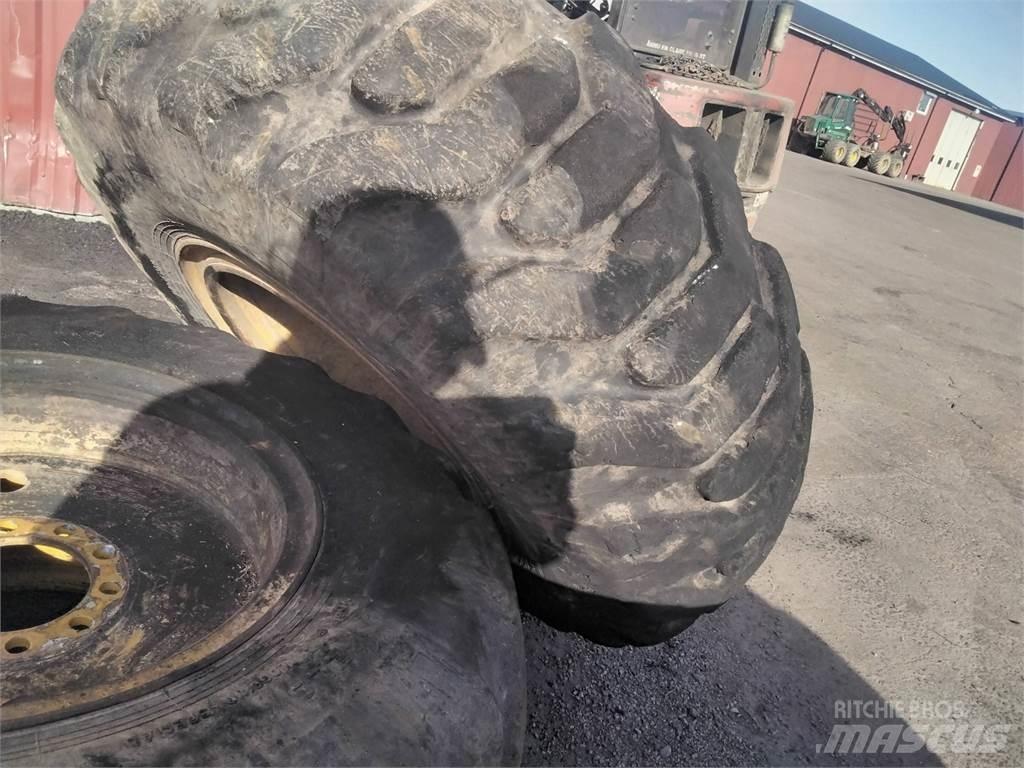 Nokian Els 17,5x25 Gume, kolesa in platišča