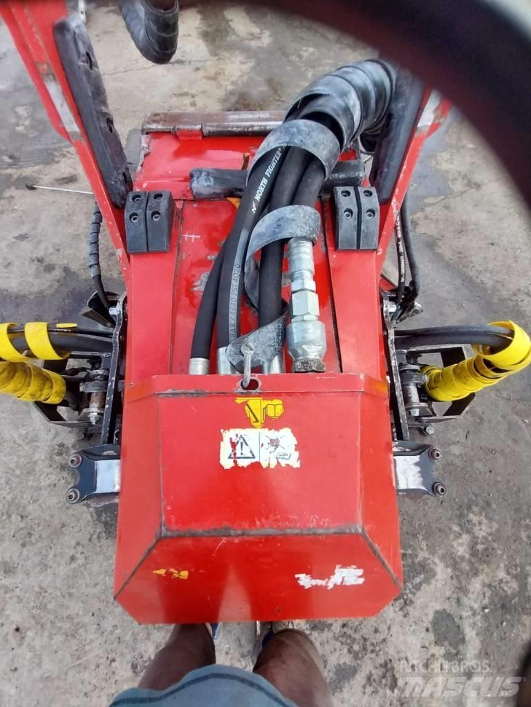 Komatsu 941.1 Harvesterji