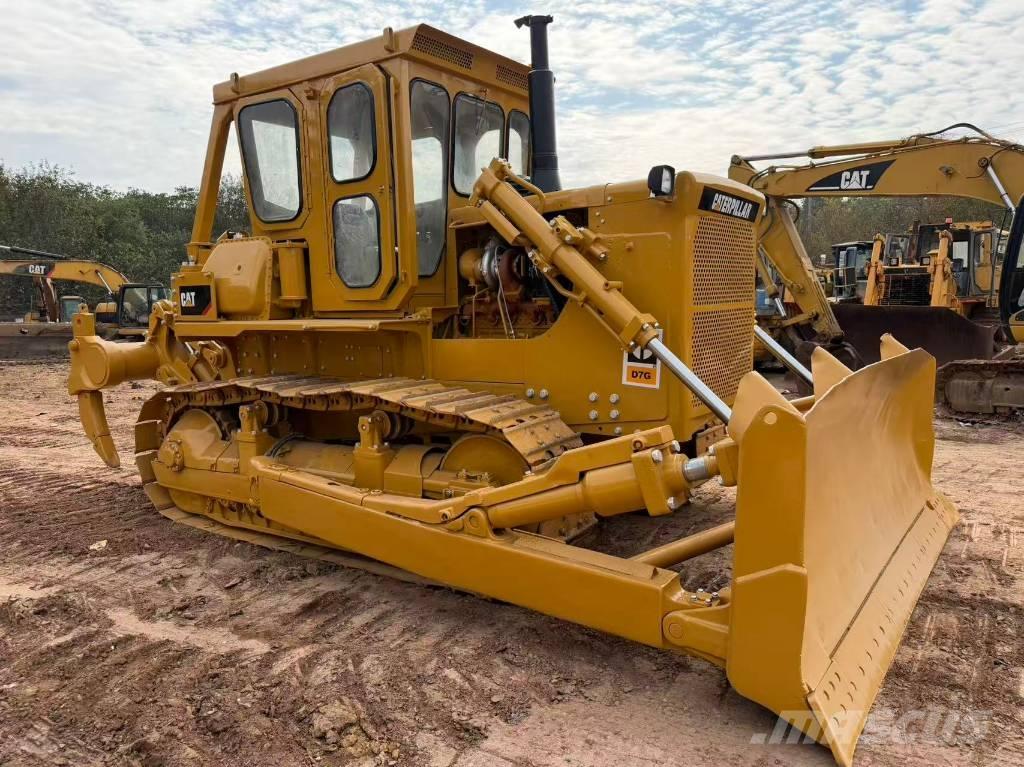 CAT D7G Buldožerji goseničarji