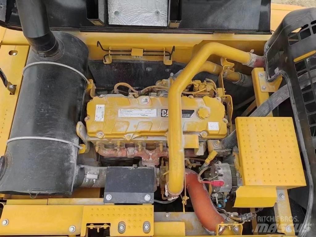 CAT 324 D Bagri goseničarji
