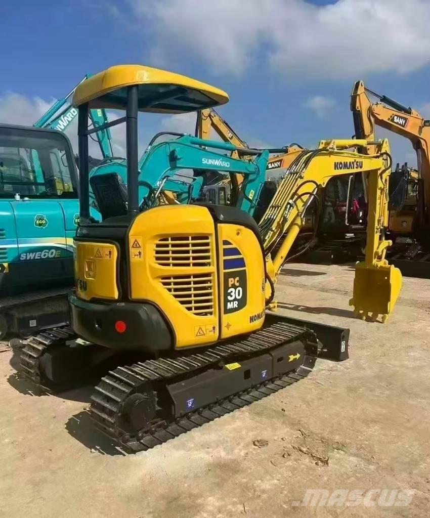 Komatsu PC 30 Mini bagri <7t