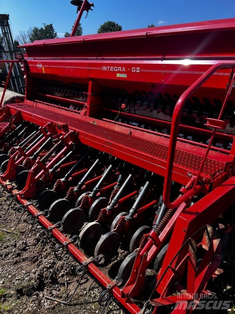 Kuhn HR 4003 D Kombinirane sejalnice