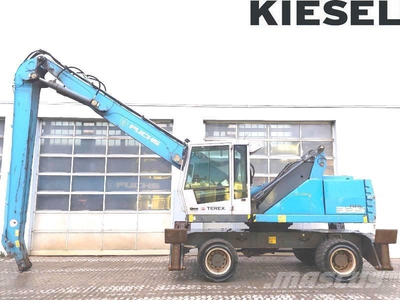 Fuchs MHL 335 E Bagri za prekladanje primarnih/sekundarnih surovin