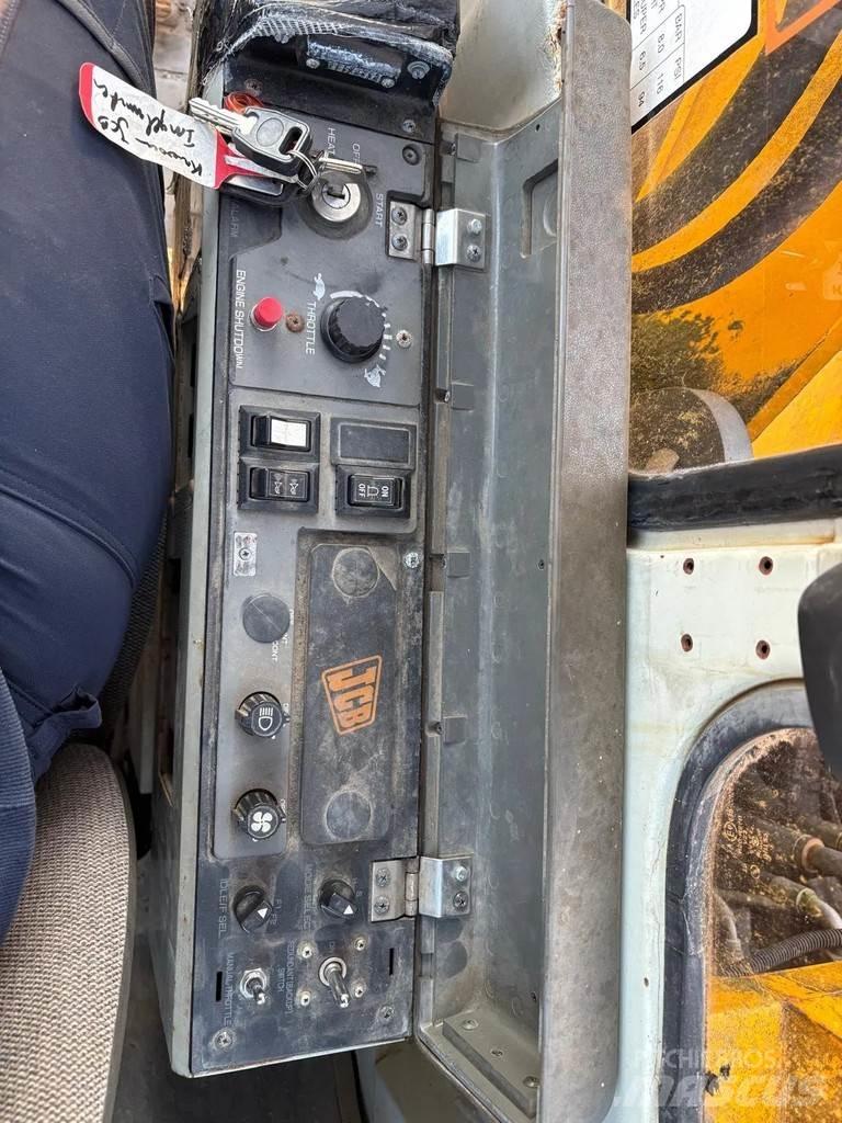 JCB JS130W Bagri na kolesih