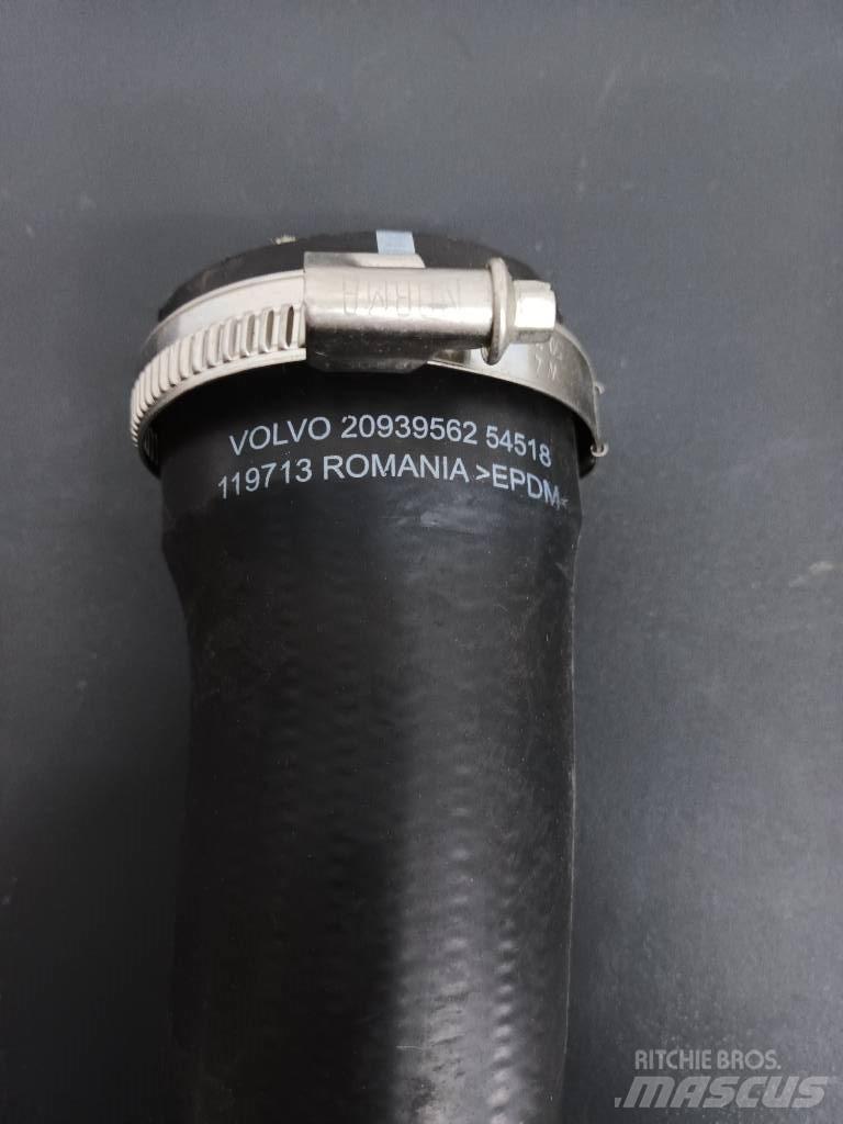 Volvo PIPE 20939562 Motorji