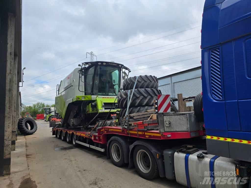 CLAAS Tucano 440 Kombajni