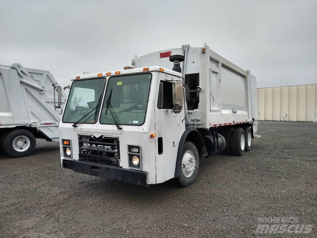 Mack LEU613 Komunalni tovornjaki