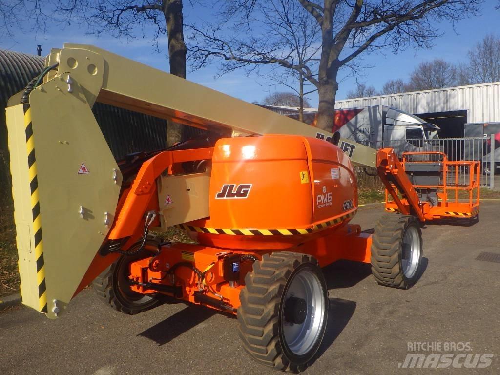JLG 600AJ Zglobne dvižne ploščadi