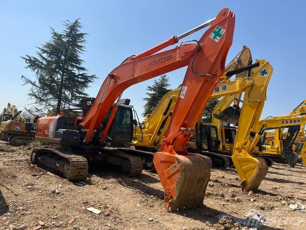 Hitachi ZX 240-3 Bagri goseničarji