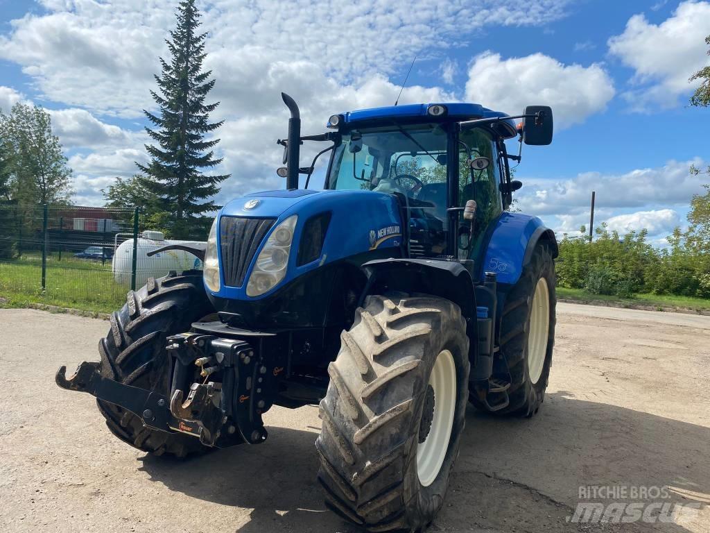 New Holland T 7.235 Traktorji