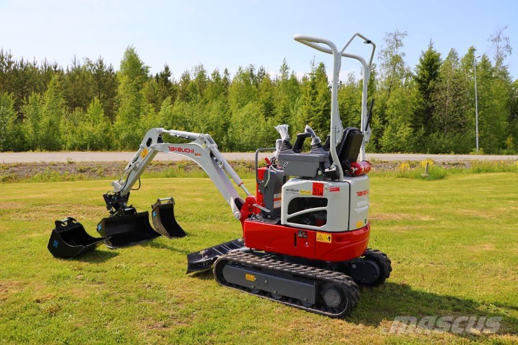 Takeuchi TB210R Mini bagri <7t