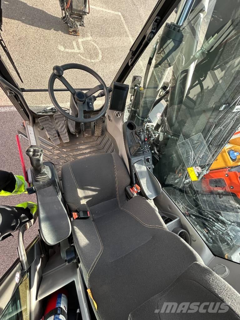 Volvo EWR130E Bagri na kolesih