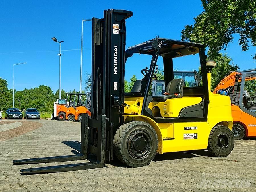 Hyundai 45DS-7E Dizelski viličarji