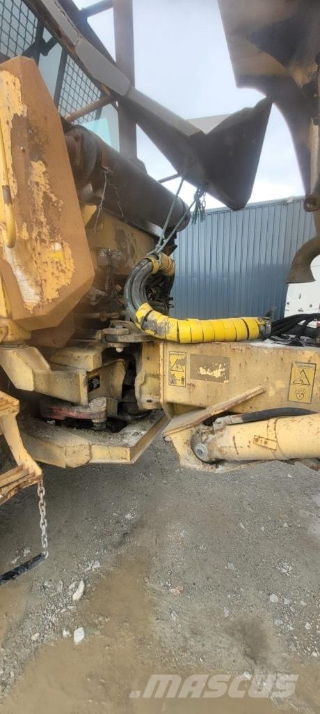 Volvo A 25 C Zglobni demperji