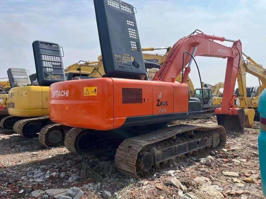 Hitachi Zaxis 240 Bagri goseničarji