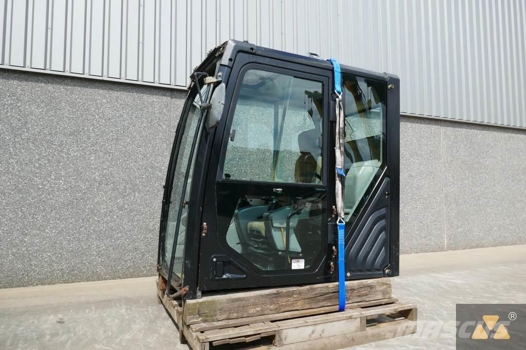 CAT 352F Cab Kabine in notranjost