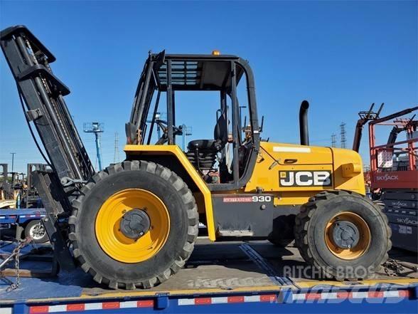 JCB 930 Terenski viličar