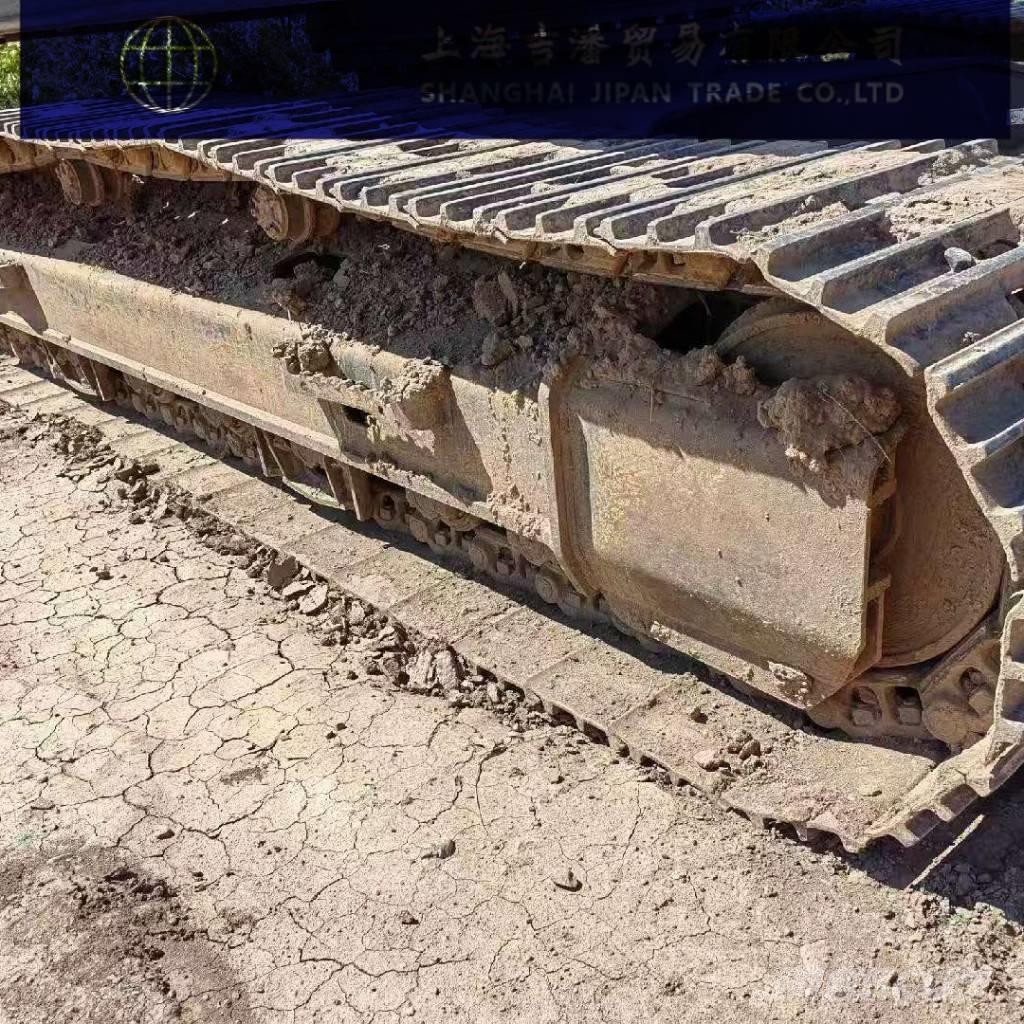 Volvo EC 220 Bagri goseničarji