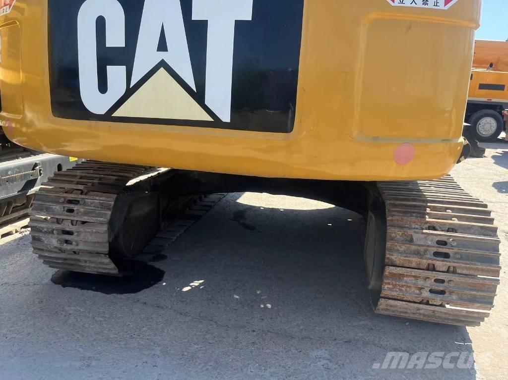CAT 323 D L Bagri goseničarji