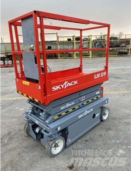 SkyJack SJ III 3219 Škarjaste dvižne ploščadi