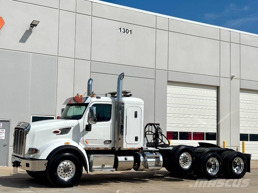 Peterbilt 567 Vlačilci