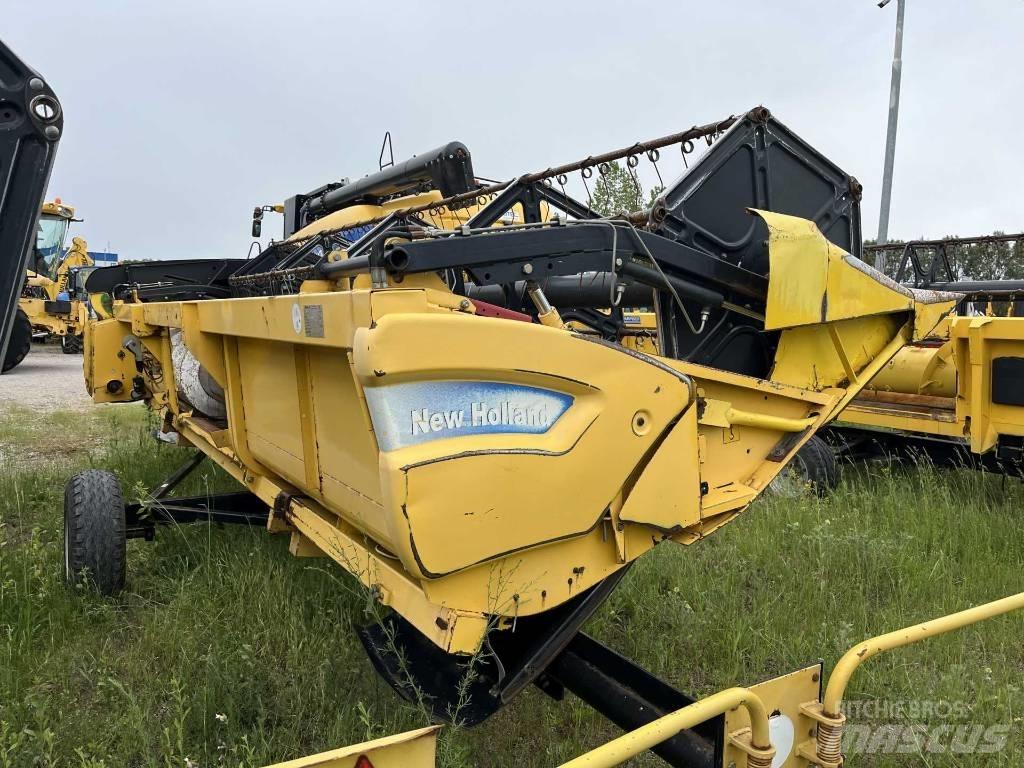 New Holland CSX 7080 Kombajni