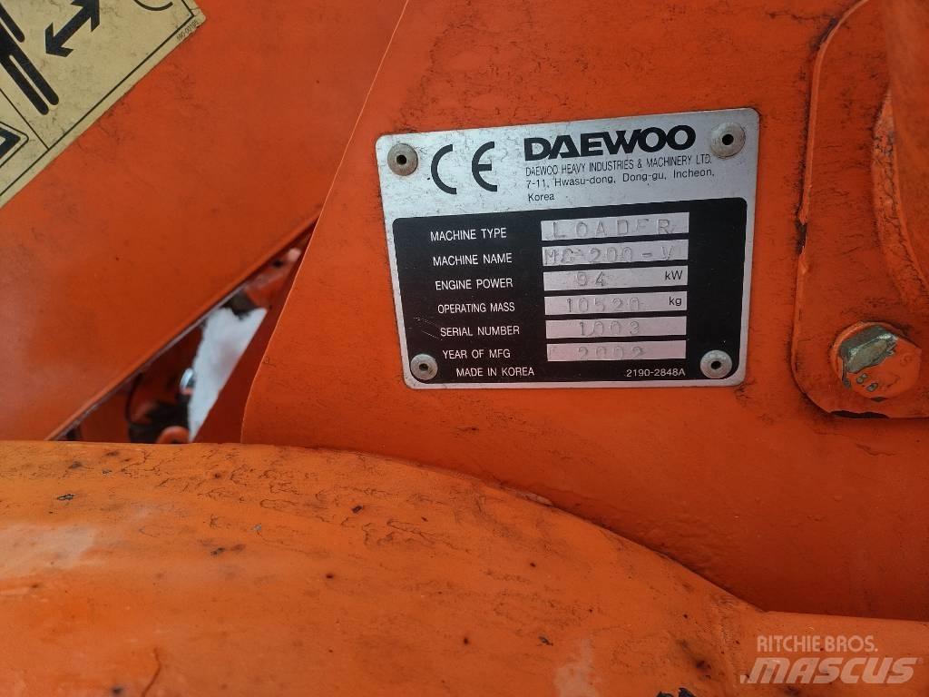 Daewoo 200-V Mega Kolesni nakladalci