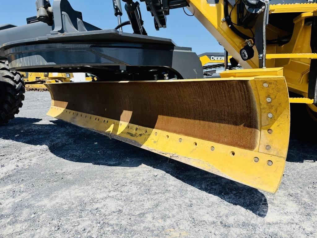 DEERE 672G Grederji