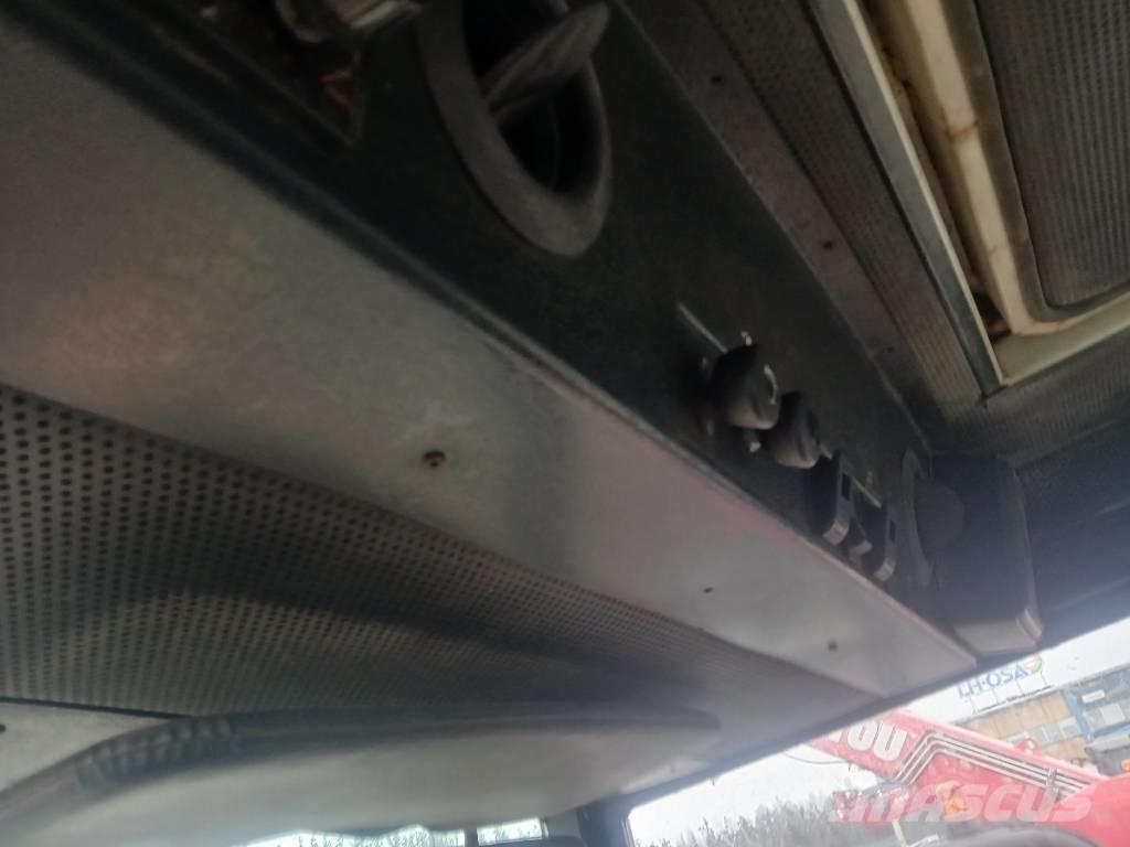 International 784 Traktorji