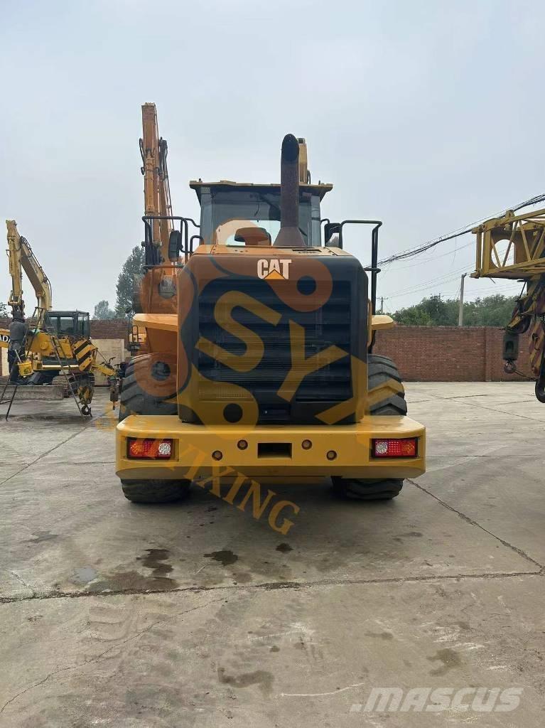 CAT 950 GC Kolesni nakladalci