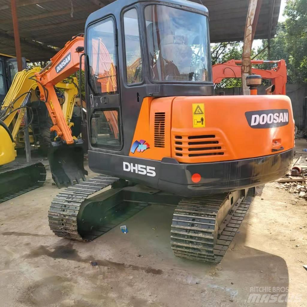 Doosan DH 55 Mini bagri <7t