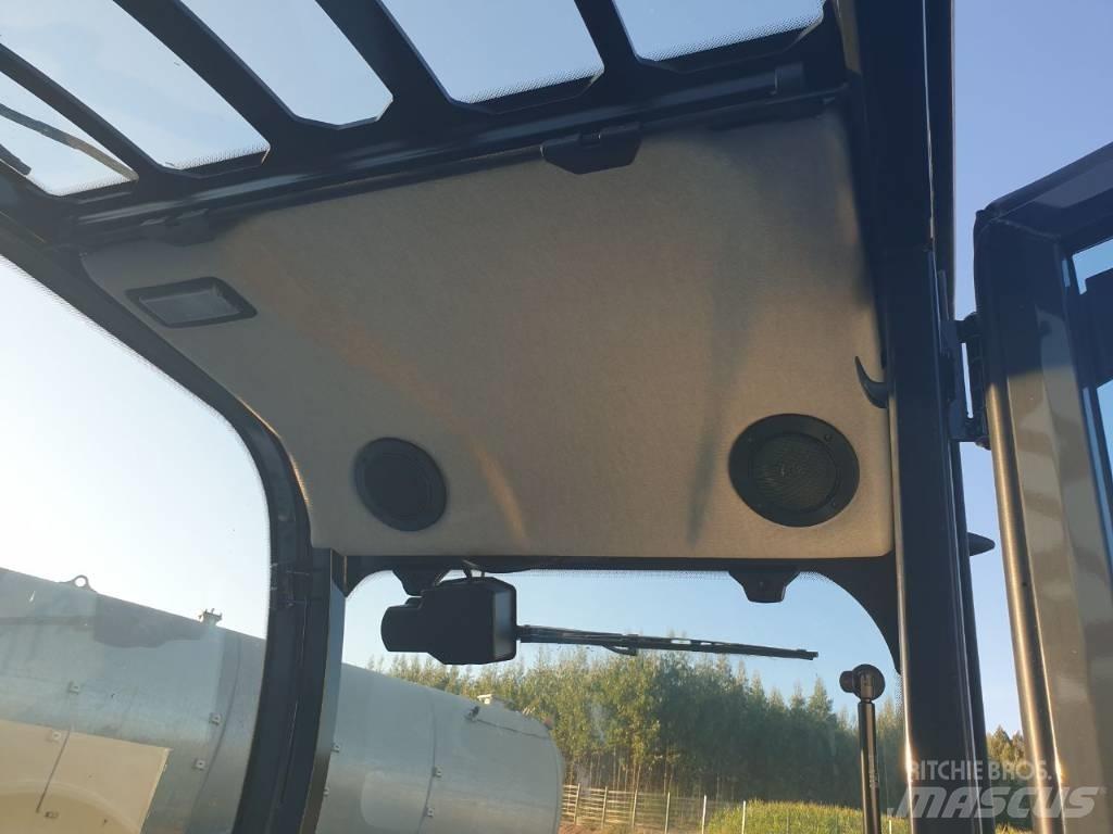 Bobcat TL30.60 Kmetijski teleskopski nakladalci