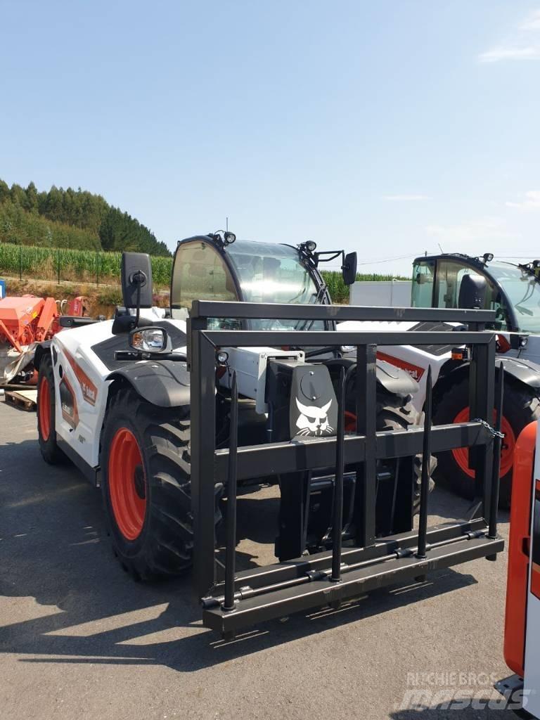 Bobcat TL30.60 Kmetijski teleskopski nakladalci