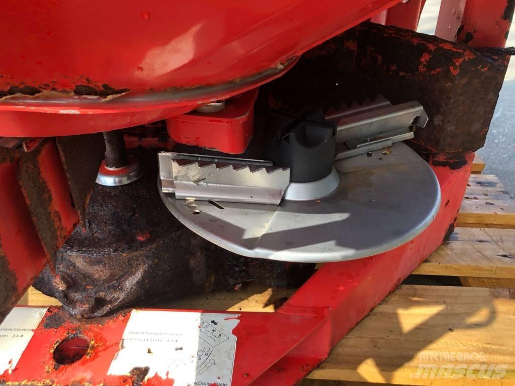Kuhn MDS 701 Trosilniki mineralnega gnojila