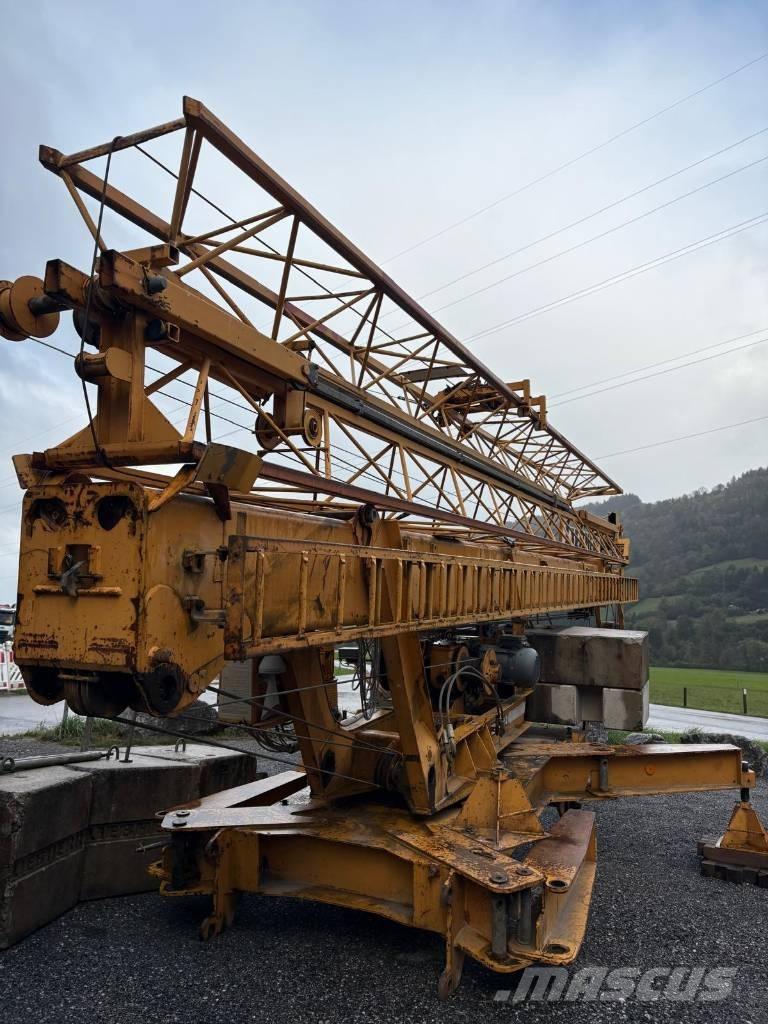 Liebherr 20 K Stolpni žerjavi