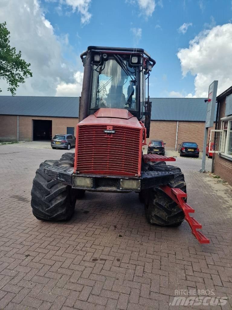 Komatsu 840 TX Forwarderji