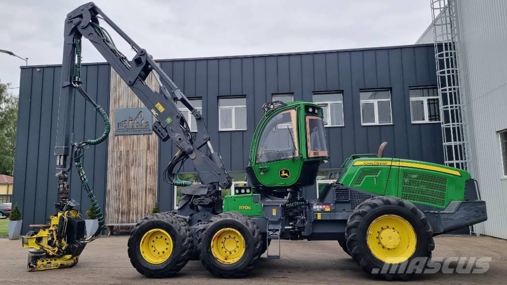 John Deere 1170 G Harvesterji